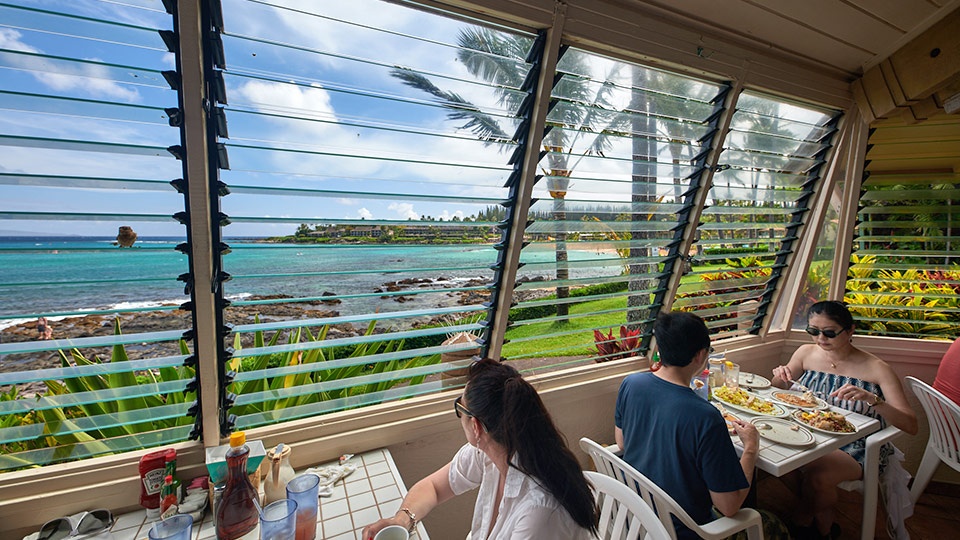 Napili Kapalua Activities Gazebo