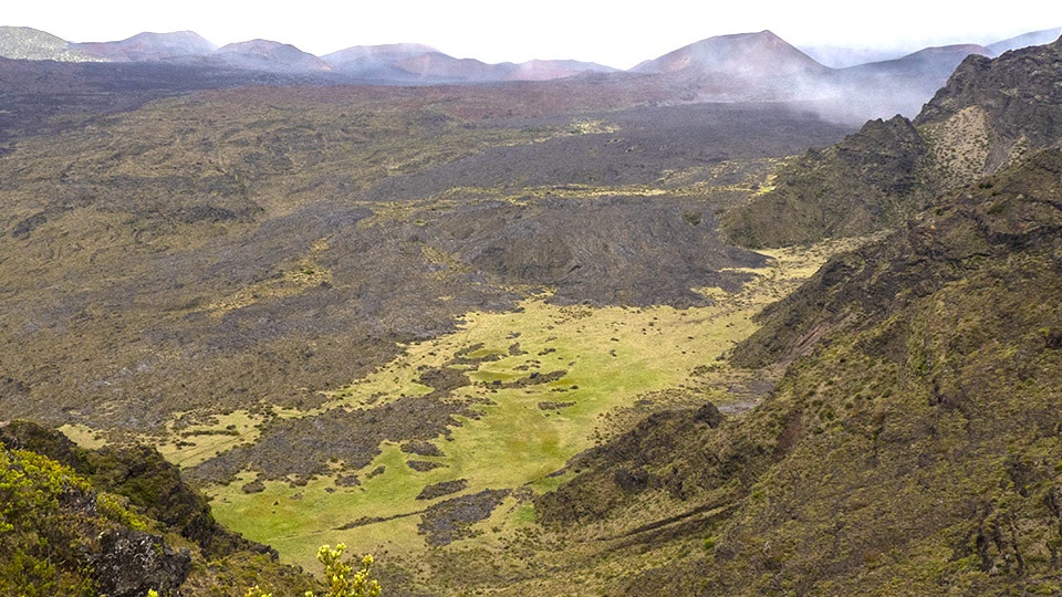 Top Hike Halemauu Trail Haleakala