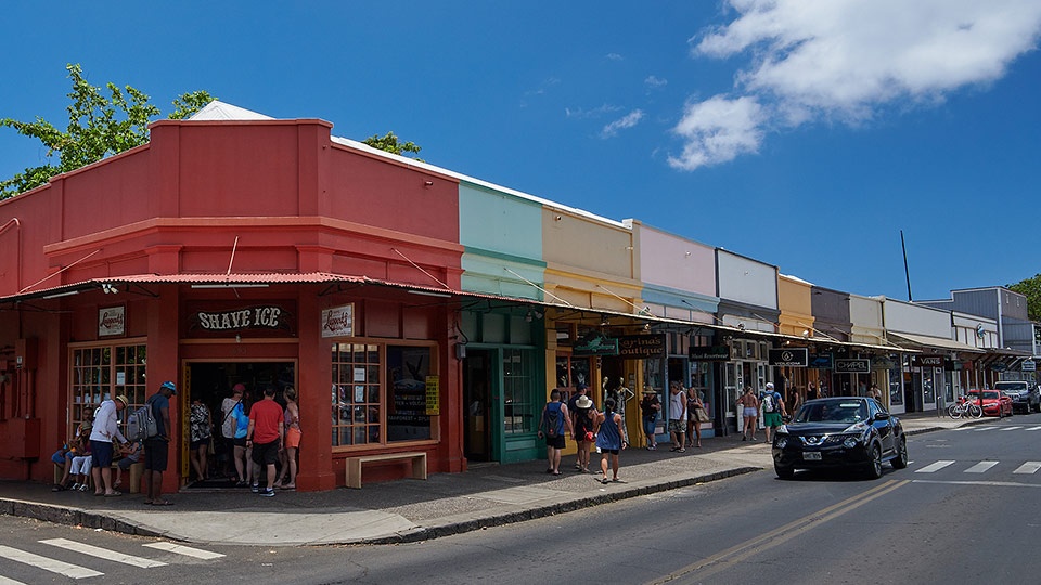 Best Maui Souvenirs Lahaina Town