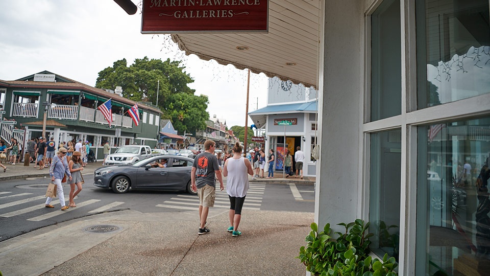 Art Gallery Maui After Dark